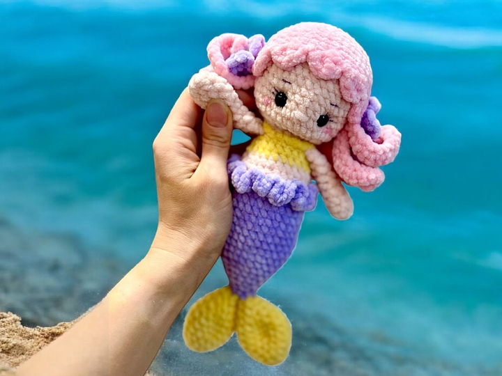 Crochet Plush Mermaid Doll Pattern