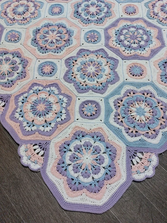 FANFARE Crochet Blanket Pattern: Octagons and Squares