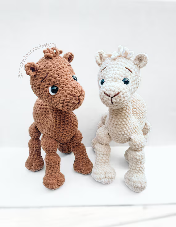 LOW SEW Camel Crochet Pattern