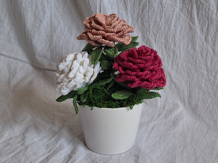 Poeny Crochet Pattern