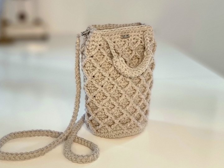 Crochet Pattern. Small Crossbody Bag