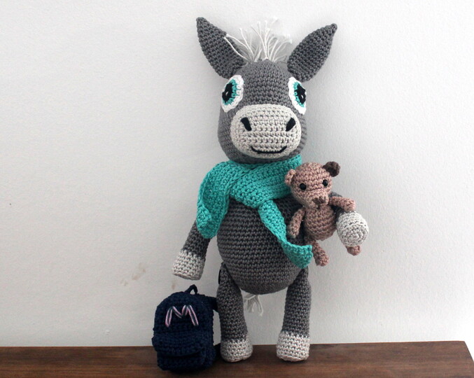 Donkey Manolo and his Teddy friend crochet pattern