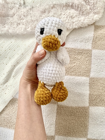 Duck Plushie Crochet Pattern