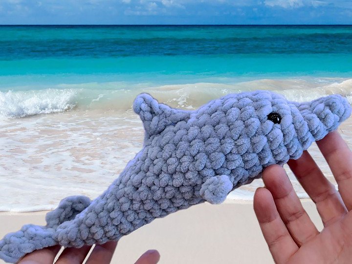 No-Sew Plush Dolphin Crochet Pattern