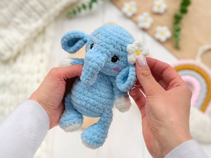 Plushie elephant Amigurumi low sew crochet pattern