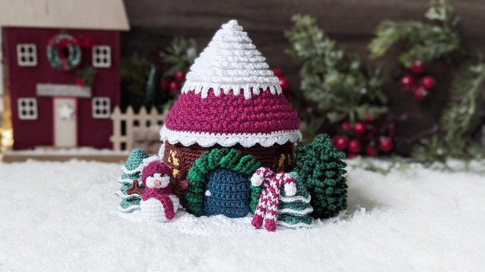 Christmas Cottage Crochet Pattern Set