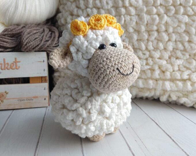 Crochet Pattern Amigurumi Oli the Sheep