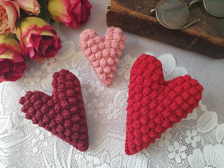 Crochet pattern Bubble Hearts Ruby