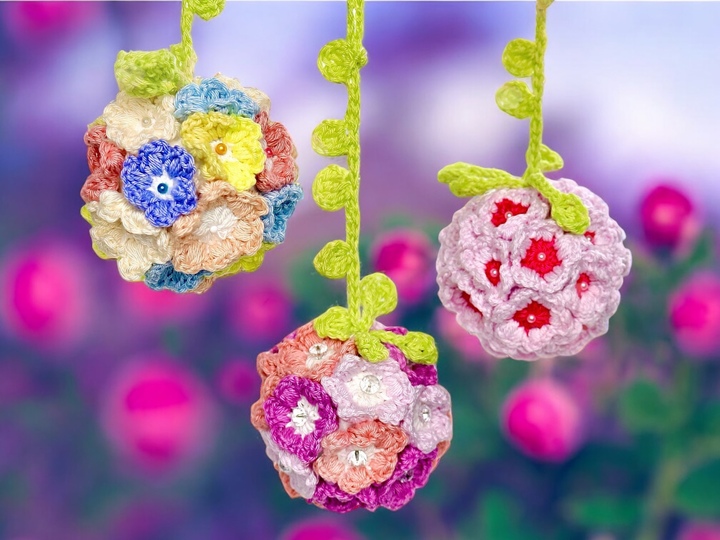 Decorative Flower Balls Crochet Pattern