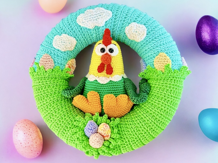 Door wreath Easter hen - Crochet Pattern