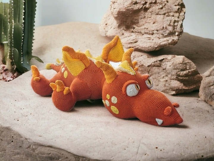 Saphira the firedragon XXL