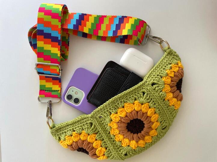 Crochet fanny pack pattern