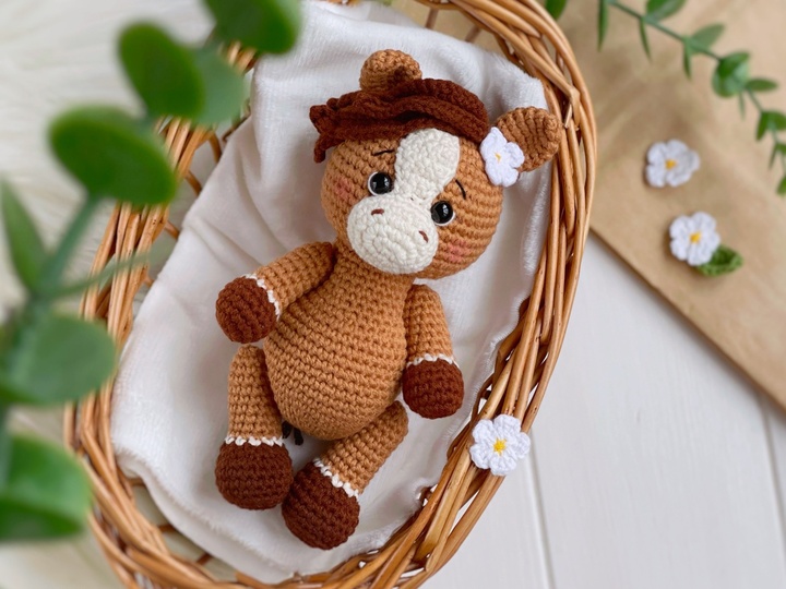 Crochet pattern amigurumi horse
