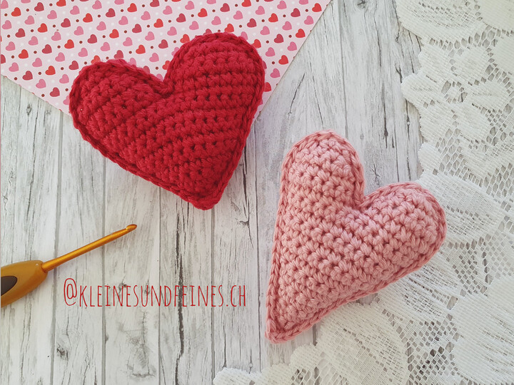 Crochet patterns Simple Hearts