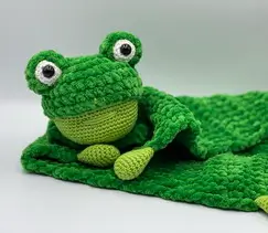 Crochet Pattern comforter frog cuddly frog