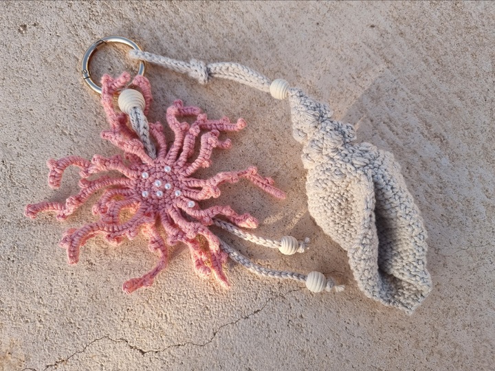 B2 Bag charm, keychain, seashell, coral