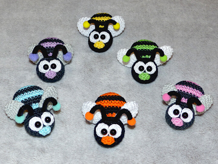 Crochet Pattern Funny little bumblebee