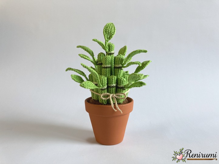 Crochet pattern lucky bamboo