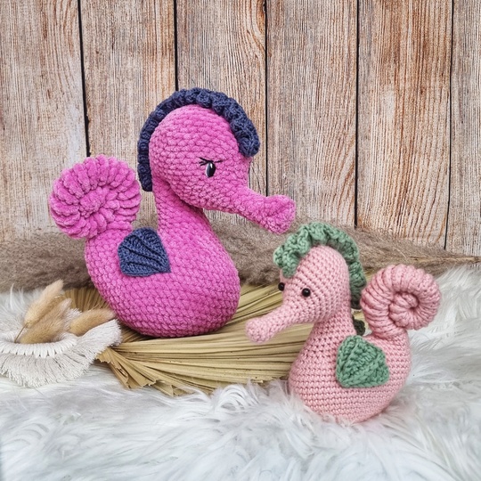 Crochet Pattern Seahorse Filli Chenille and Cotton