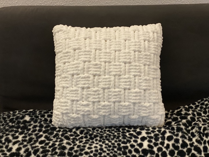 Crochet Pattern stylish Pillow Cover