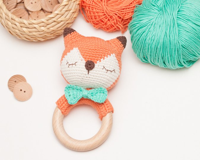Fox rattle crochet pattern