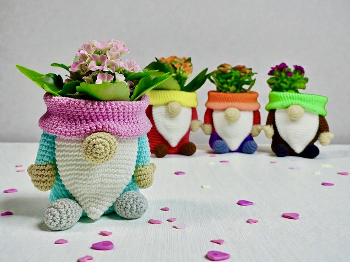 Gnome Container Crochet Pattern
