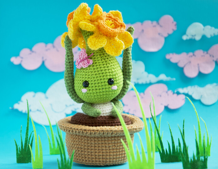 Pattern Daffodil in Flower Pot