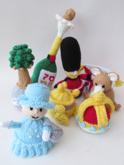 Royal Platinum Jubilee Terry's Chocolate Orange Cosies Knitting Pattern