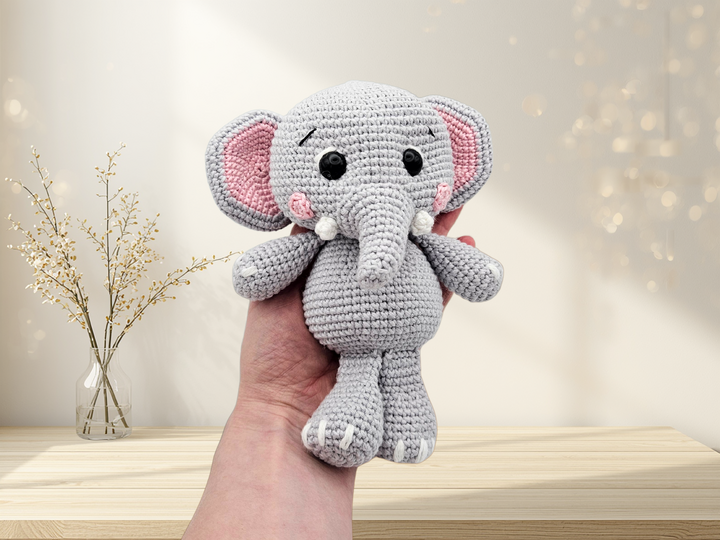 Crochet Pattern Small Elephant