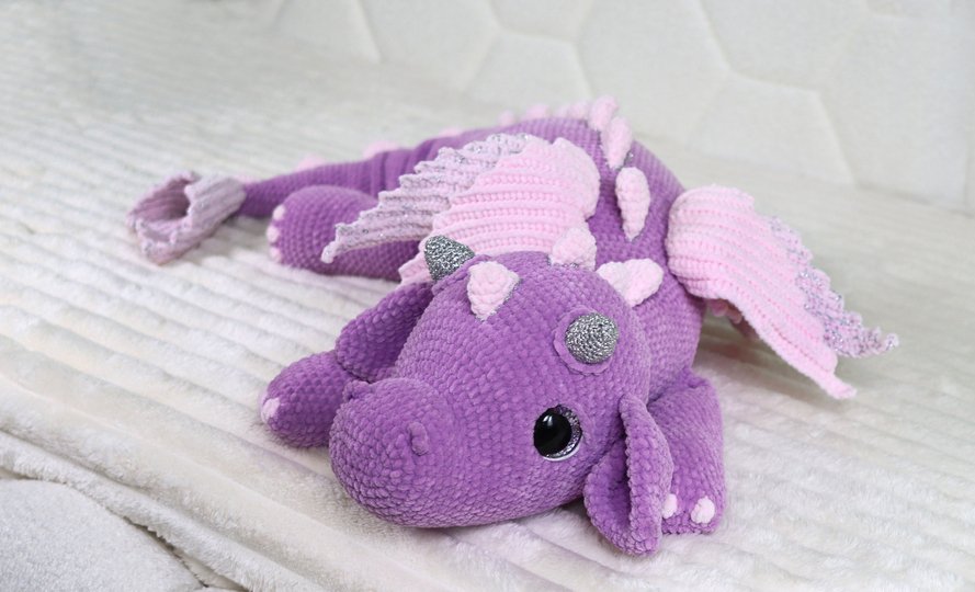 Crochet pattern Snuggle dragon