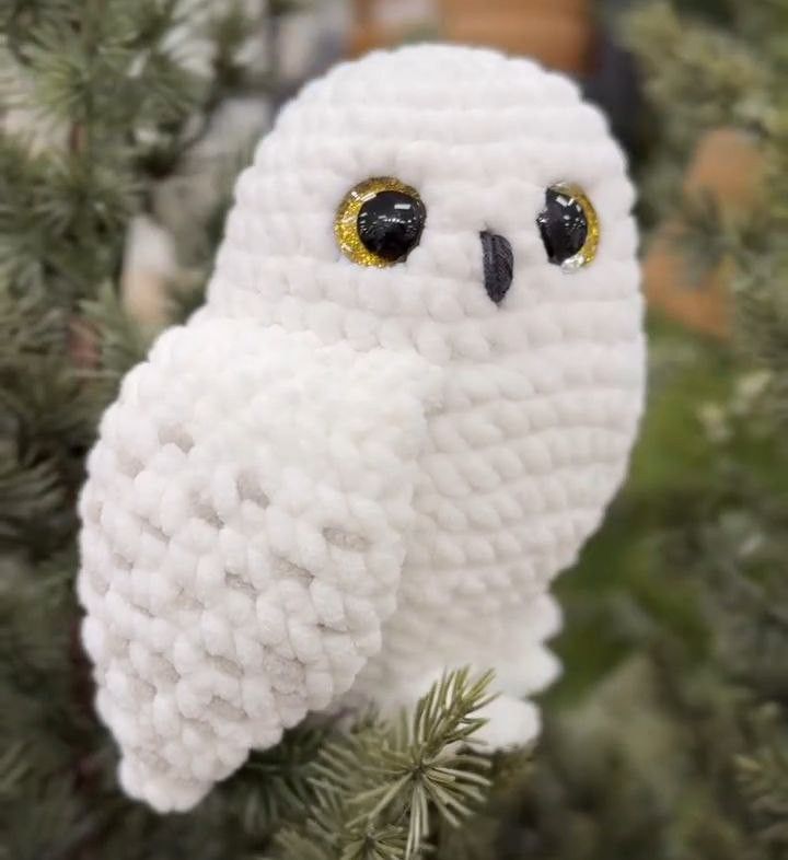 Snowy Owl Crochet Pattern
