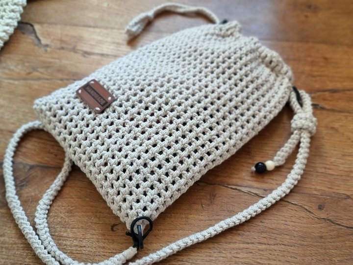 T19 Crochet pattern for crossbody mesh bag