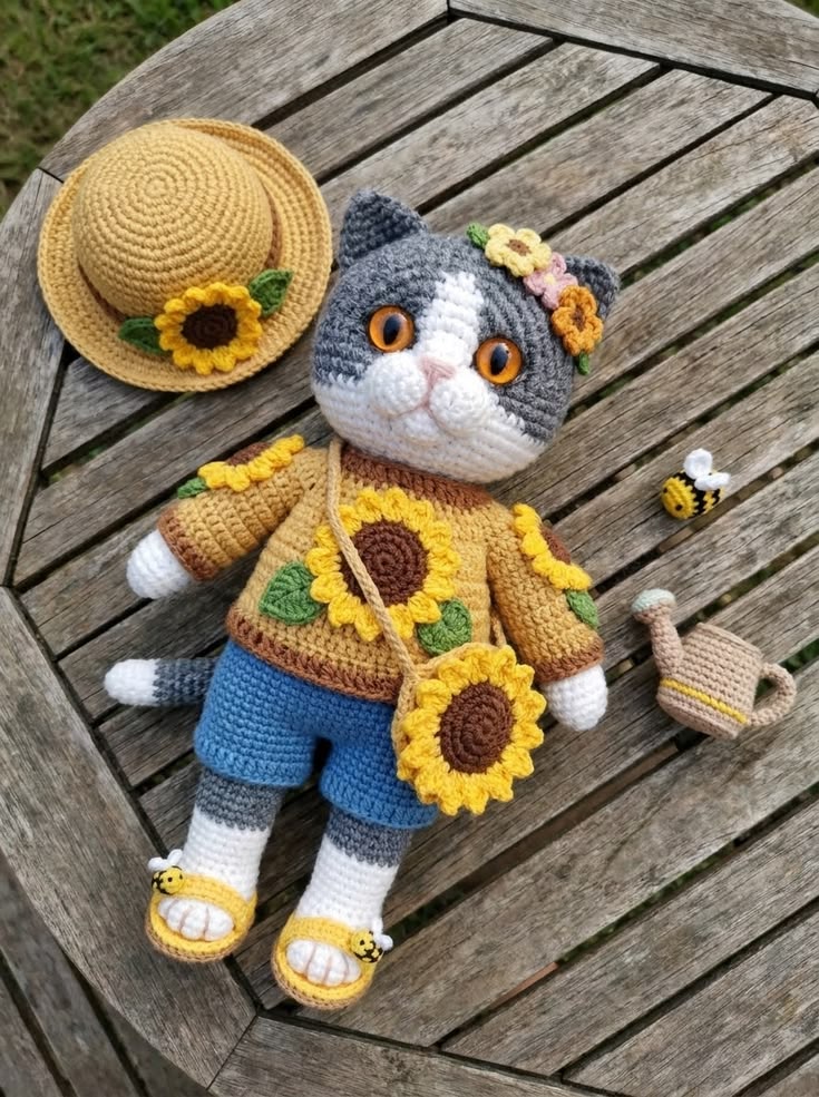 Garden Gray Cat in Sunflower Sweater with Flower Bag and Watering Can Free Crochet Pattern