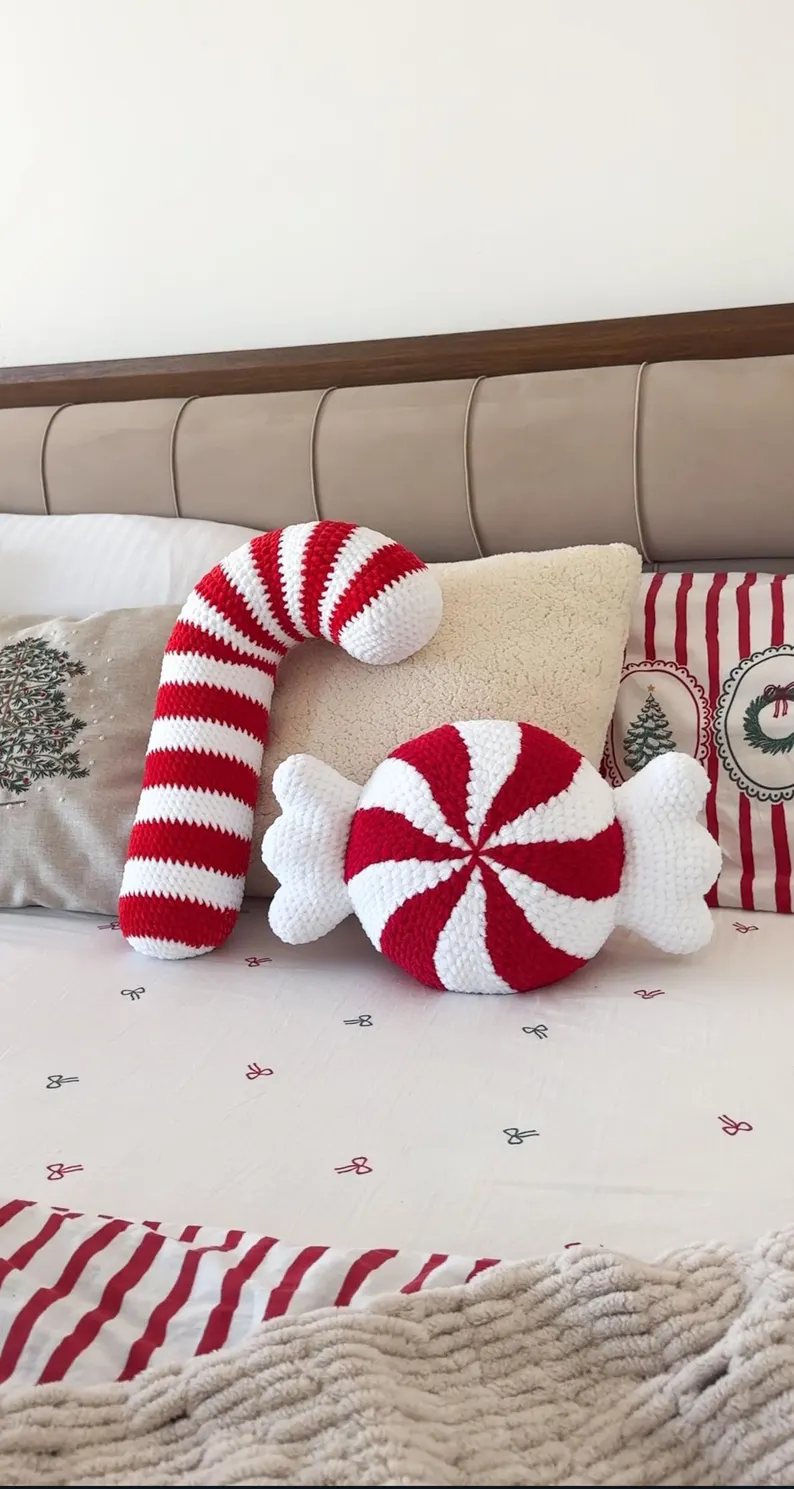 Crochet Candy Pillow Patterns: Christmas Decor Set