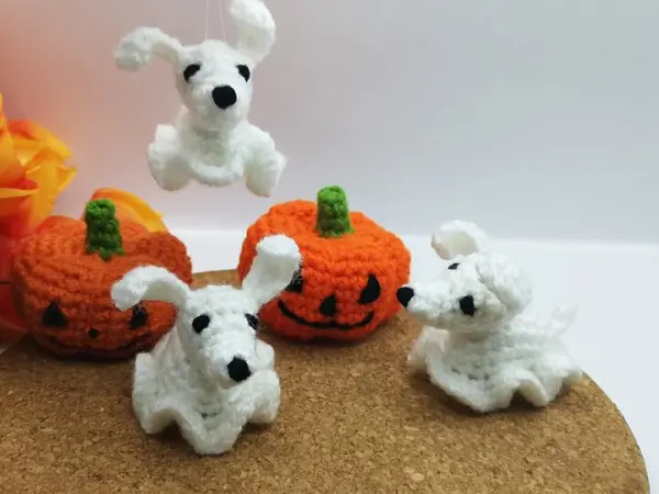 Ghost Dog + Pumpkin - Crochet Pattern