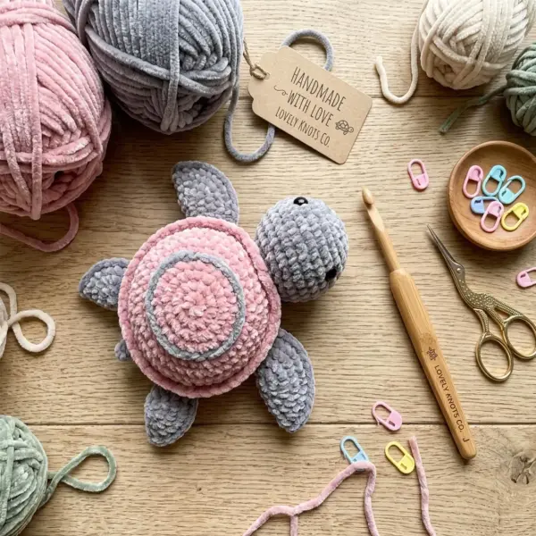 Beginner Crochet Turtle Amigurumi Pattern