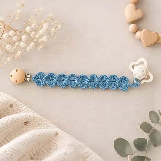 Crochet Pattern Pacifier Chain Heart Trail