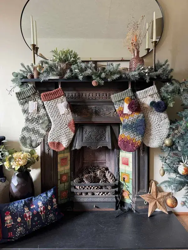Easy Crochet Stocking Pattern using the Granny Stitch
